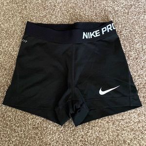 Black Nike PROs XS